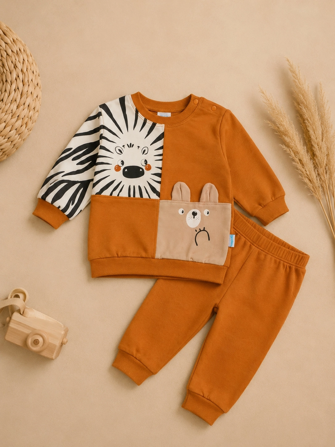 Hoppidik Desenli Sweatshirt Pantolon Erkek Bebek 2’li Takım – Turuncu